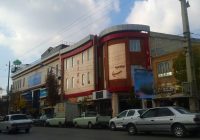پاساژ سینا؛ مرکز تجاری کم‌رونق در قلب کرمانشاه